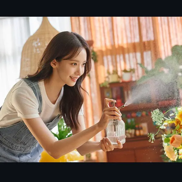 Foto Populer Penuh Cinta untuk Yoona (Girls' Generation)
