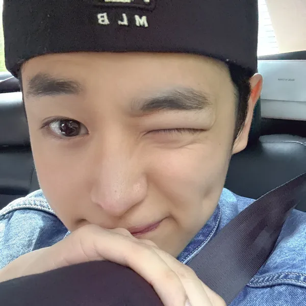 Top Photo Full of Choi Byungchan Love