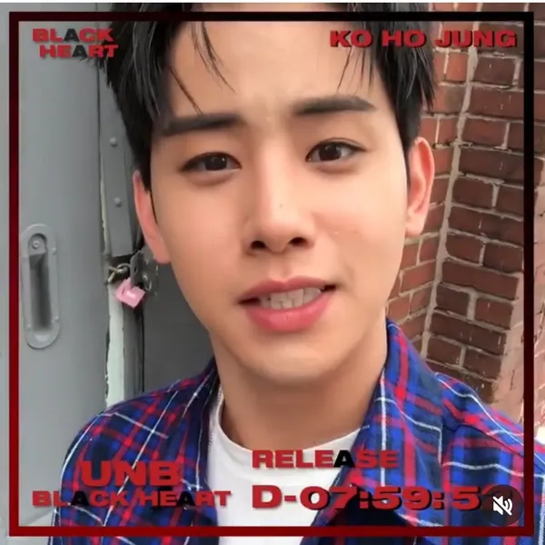 Top Photo Full of Ko Hojung (HOTSHOT) Love