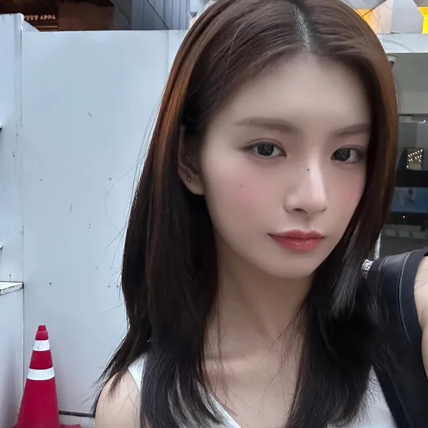 Fans' Pick: Best Moment of Yiren (EVERGLOW)
