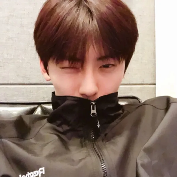 Top Photo Full of Hwang Minhyun Love