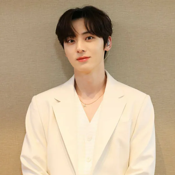 Fans' Pick: Best Moment of Hwang Minhyun
