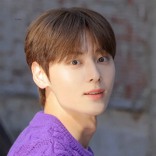 Today's Most Loved Hwang Minhyun