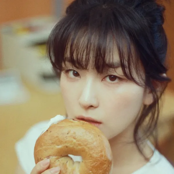 오늘 가장 사랑받은 슬기 (레드벨벳)의 모습