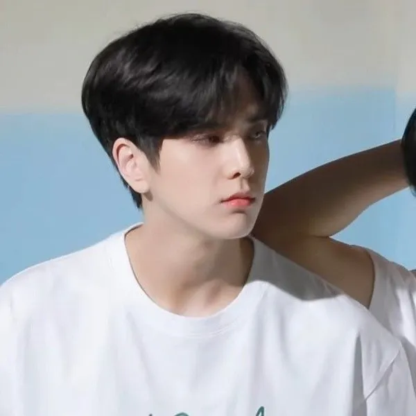 Fans' Pick: Best Moment of Younghoon (THE BOYZ)
