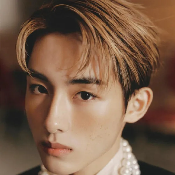 Today's Most Loved WINWIN (WayV)