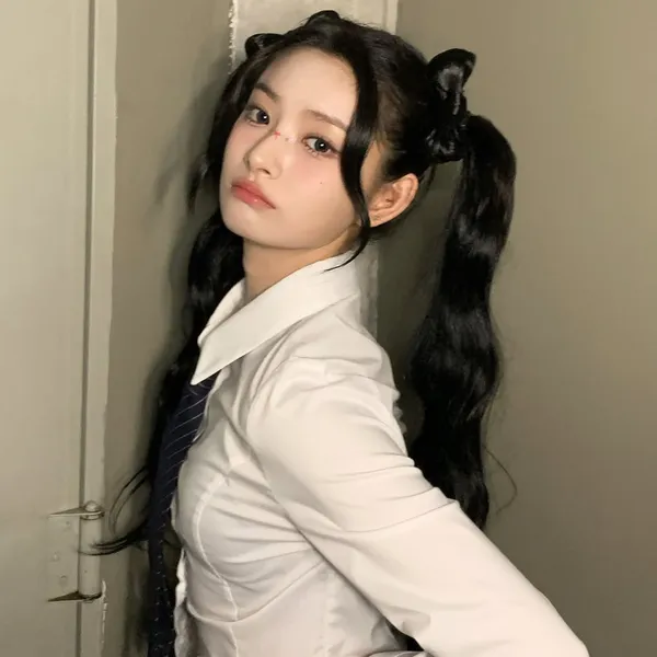 Fans' Pick: Best Moment of Yiren (EVERGLOW)