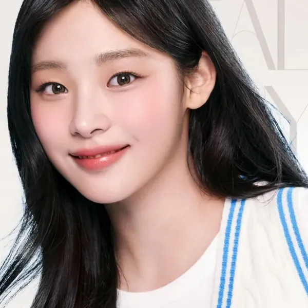 Today's Most Loved Minji (NewJeans)