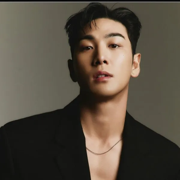 Top Photo Full of Baekho Love