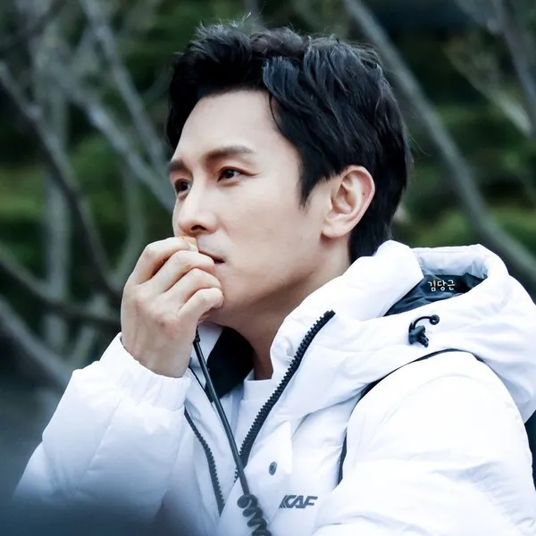 Today's Most Loved Kim Dongwan (SHINHWA)