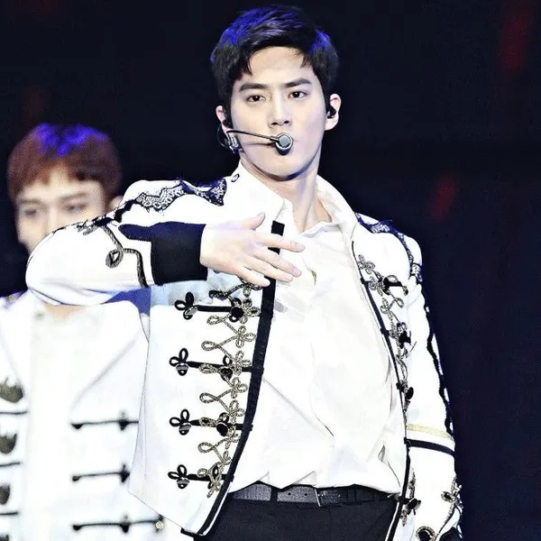Top Photo Full of Suho (EXO) Love