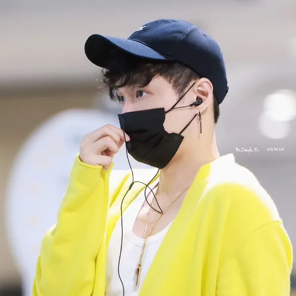 Top Photo Full of Lay (EXO) Love