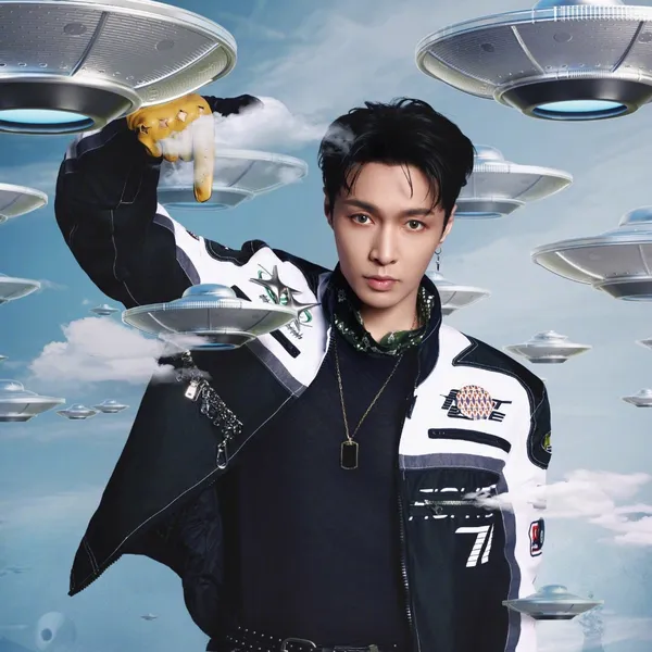 Top Photo Full of Lay (EXO) Love