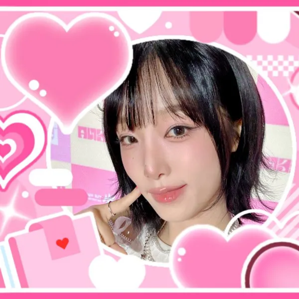 Top Photo Full of Choi Yena Love