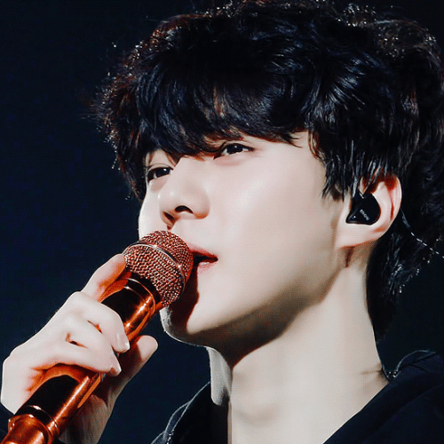 Today's Most Loved Sehun (EXO)