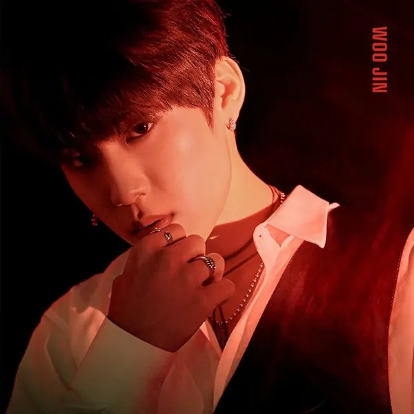 Top Photo Full of Park Woojin (AB6IX) Love