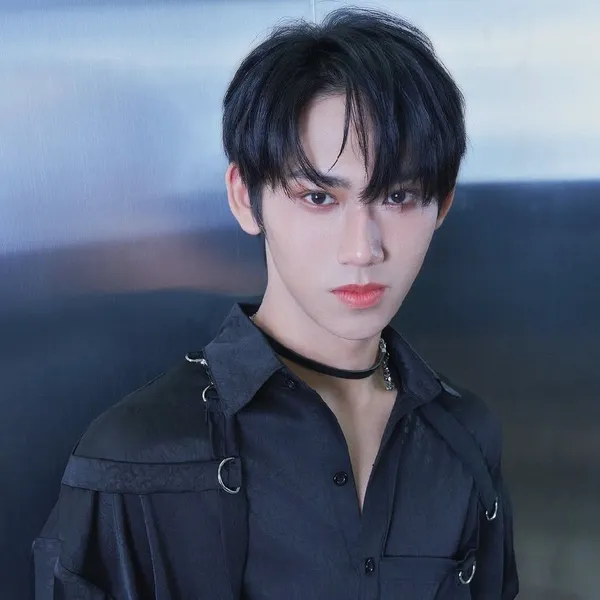 Top Photo Full of Pang Ee Xiang (SEVEN TO EIGHT) Love