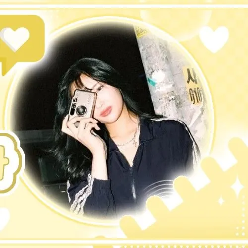 Top Photo Full of EVERGLOW Love