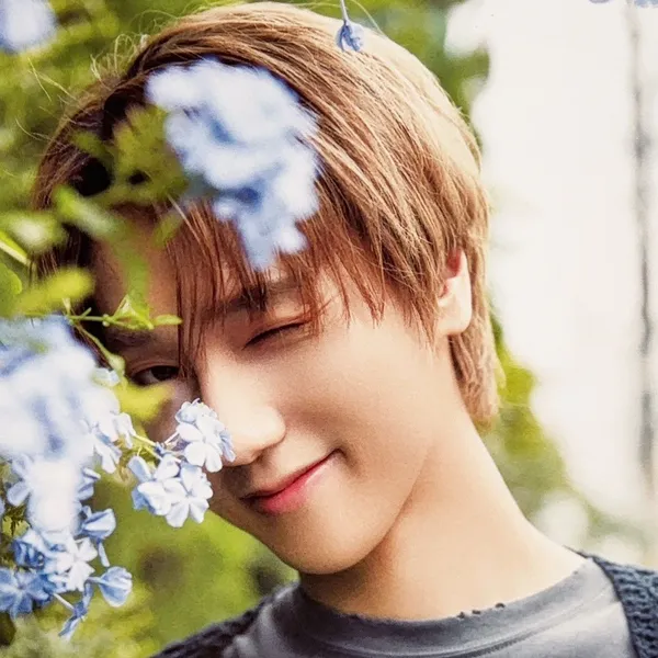 Foto Populer Penuh Cinta untuk Yesung (Super Junior)