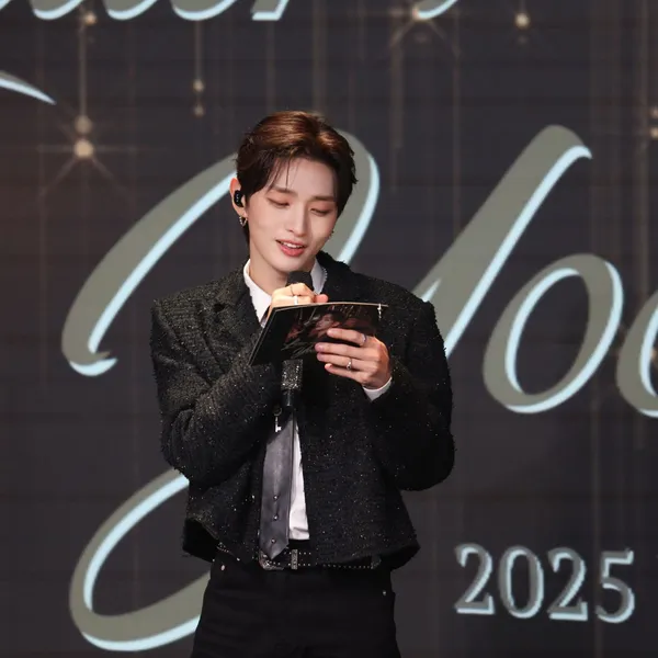 Today's Most Loved Yoon Jisung