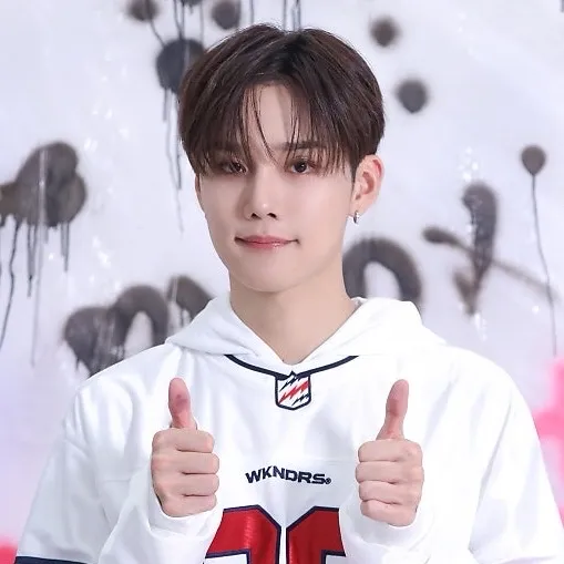 Today's Most Loved Seunghun (B.D.U)