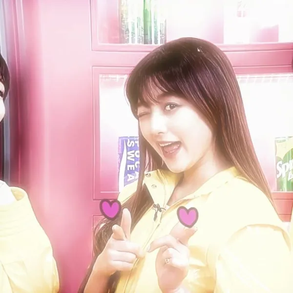 Today's Most Loved Nayeon (TWICE)