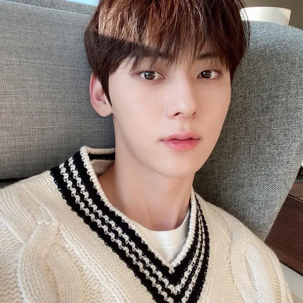 오늘 가장 사랑받은 황민현의 모습