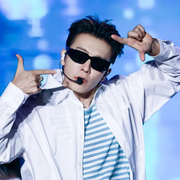 充满粉丝爱意的东海 (Super Junior)人气照片