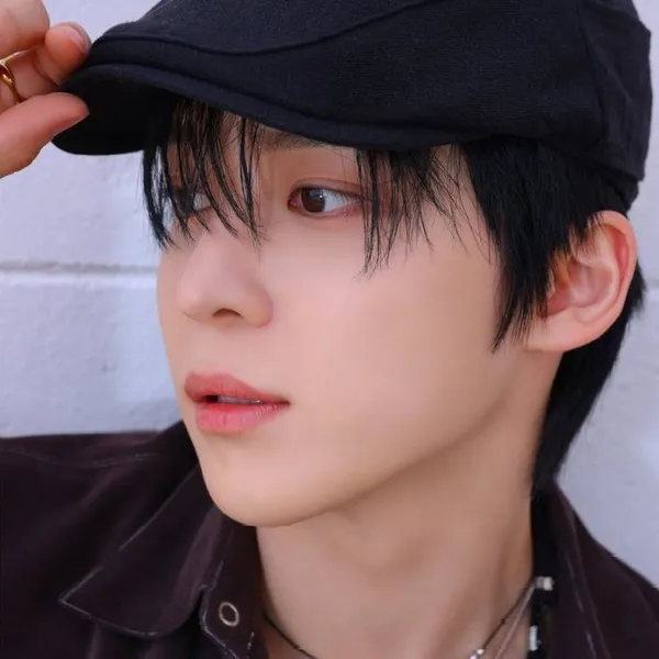 Foto Populer Penuh Cinta untuk Yunho (ATEEZ)