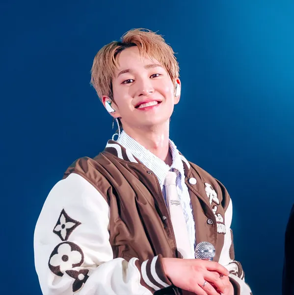 充满粉丝爱意的温流 (SHINee)人气照片