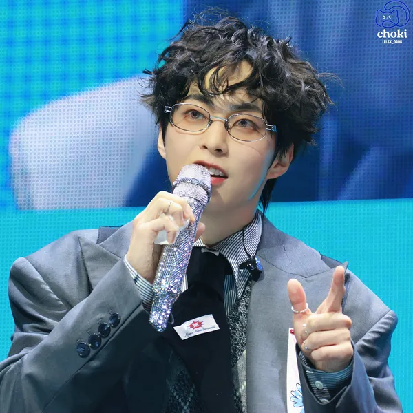 今天最受喜爱的Xiumin (EXO)