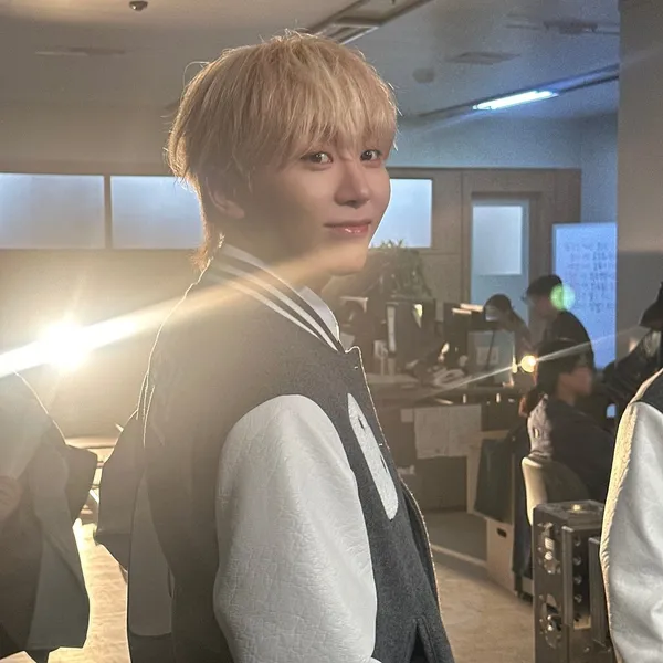 Penampilan Seungkwan (SEVENTEEN) yang Paling Dicintai Hari Ini