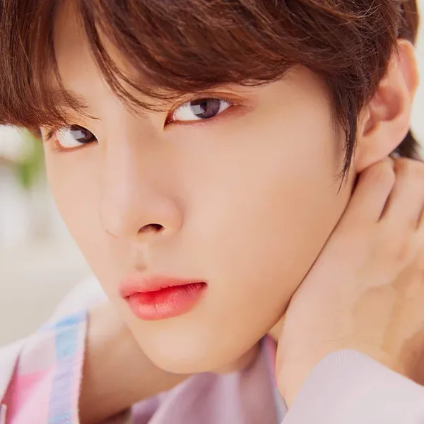 Top Photo Full of Kim Wooseok Love