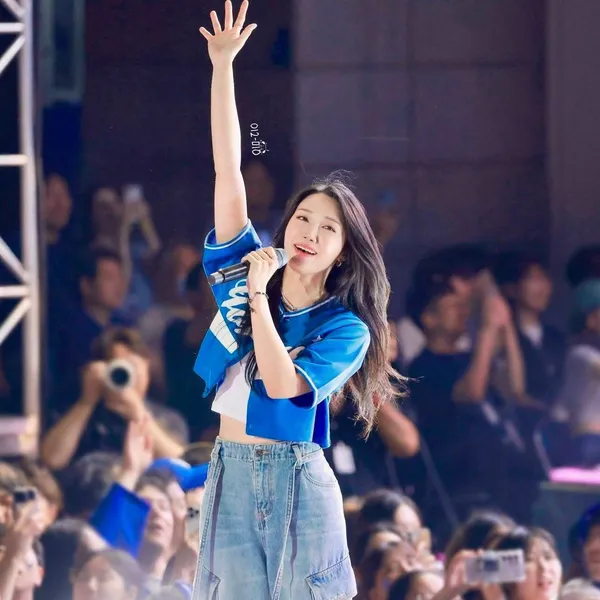 Top Photo Full of Jeong Eunji (Apink) Love