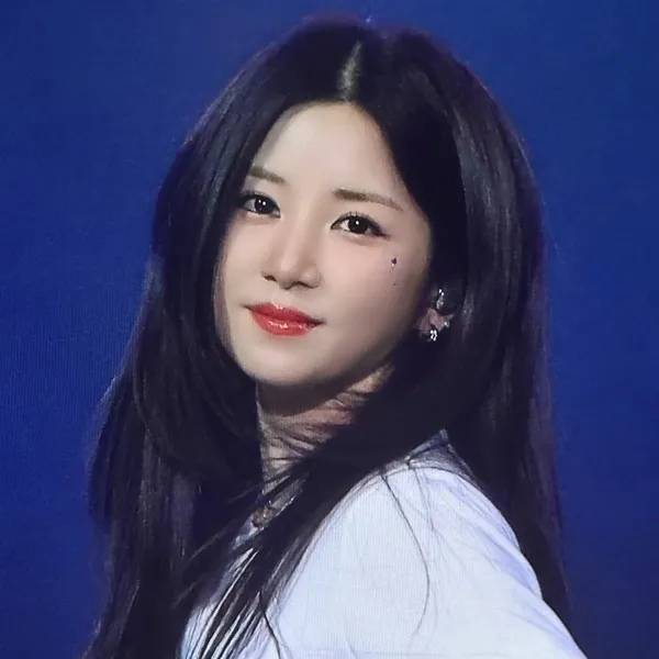 Today's Most Loved Park Chorong (Apink)