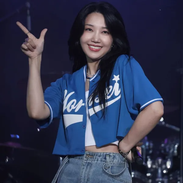 Today's Most Loved Jeong Eunji (Apink)