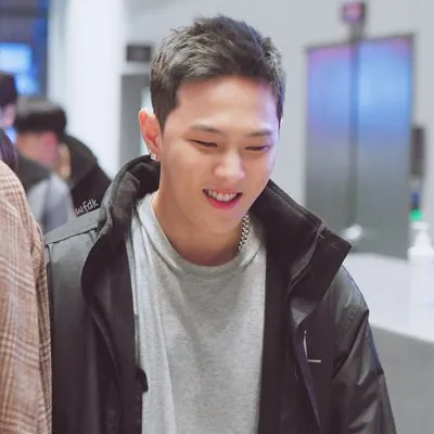 Top Photo Full of DK (iKON) Love