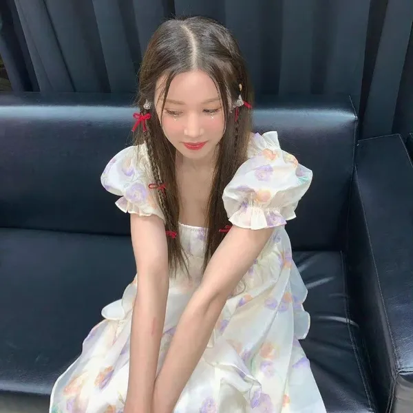 今日最受喜愛的朴初瓏 (Apink)