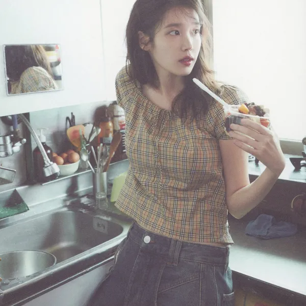 Top Photo Full of IU Love