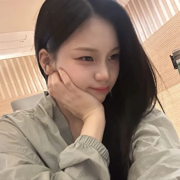 Today's Most Loved GFRIEND