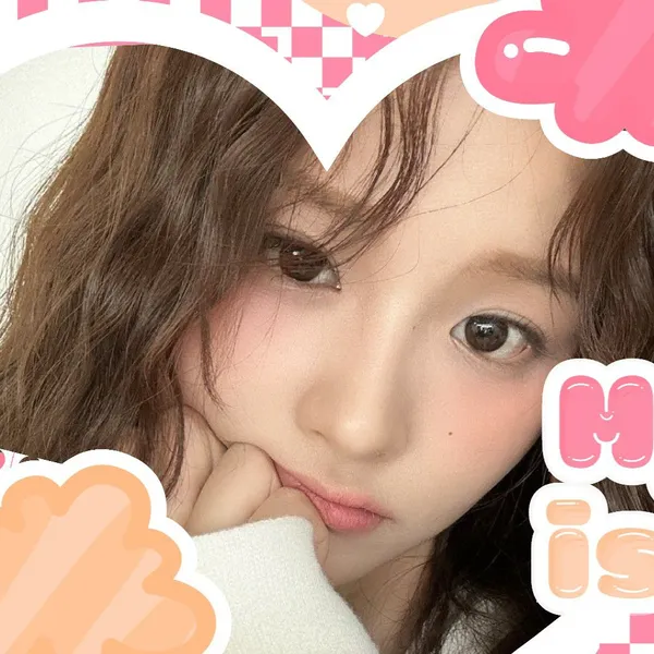Today's Most Loved Sullyoon (NMIXX)