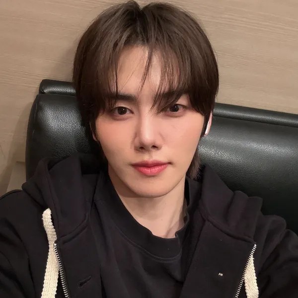 Today's Most Loved Minhee (CRAVITY)