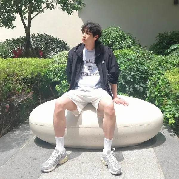 Today's Most Loved Lee Junyoung