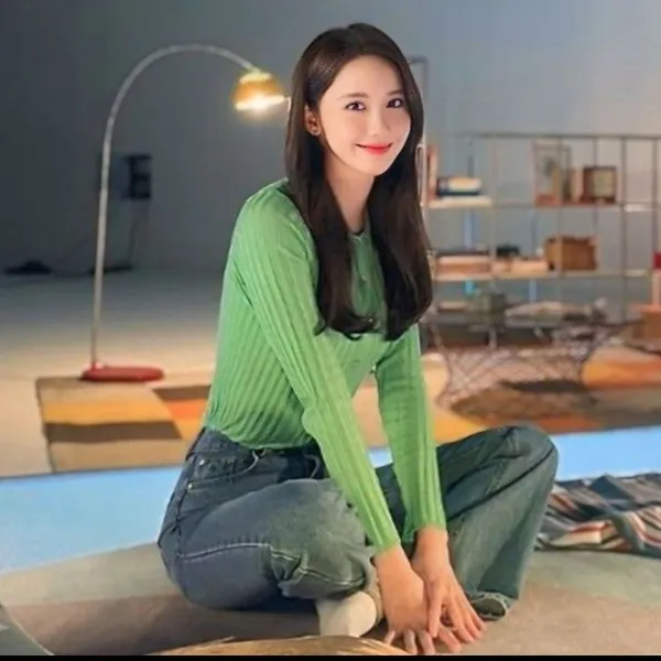 充滿粉絲愛意的潤娥 (少女時代)人氣照片