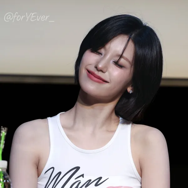 Top Photo Full of Yeji (ITZY) Love