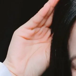 今日最受喜愛的孝定 (OH MY GIRL)