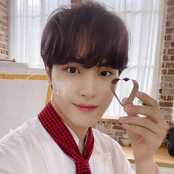 Today's Most Loved Ju Haknyeon (THE BOYZ)