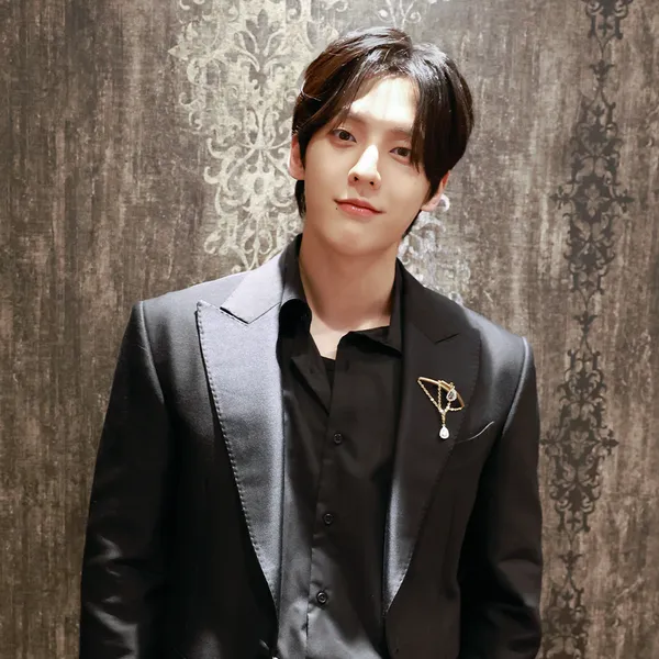 今天最受喜爱的李旼赫 (BTOB)