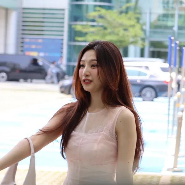 Top Photo Full of Joy (Red Velvet) Love