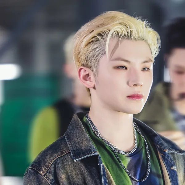 Top Photo Full of Woozi (SEVENTEEN) Love